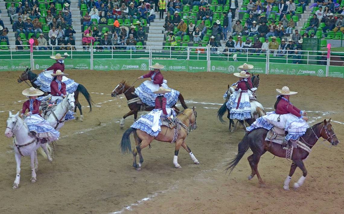 Rancho Las Amazonas Pasa Lista En El Nacional Charro De San Luis El